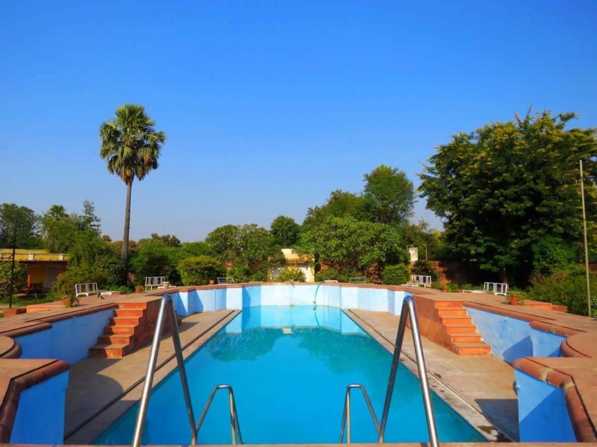 Bhanwar Vilas Palace Karauli Esterno foto