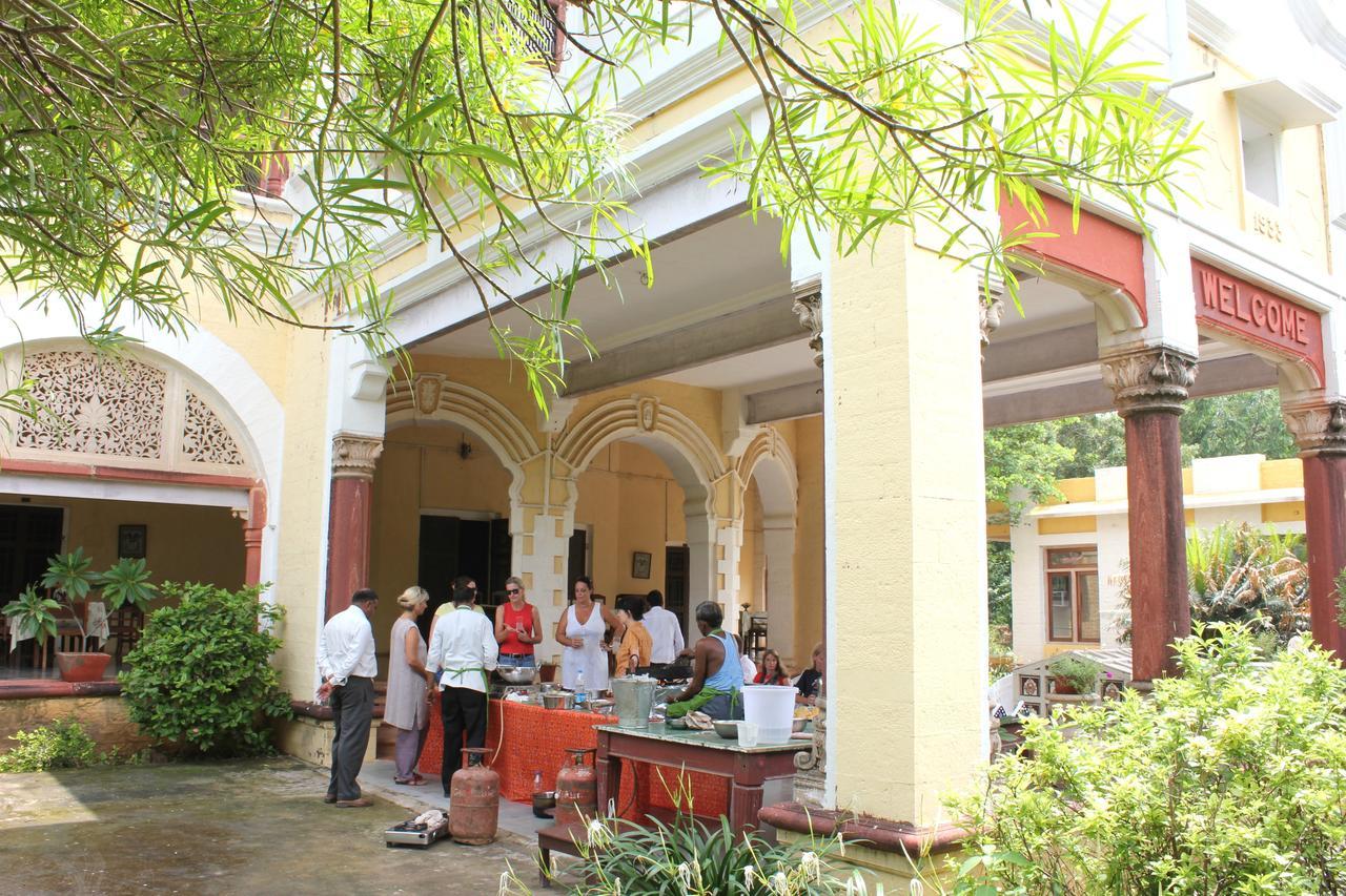 Bhanwar Vilas Palace Karauli Esterno foto