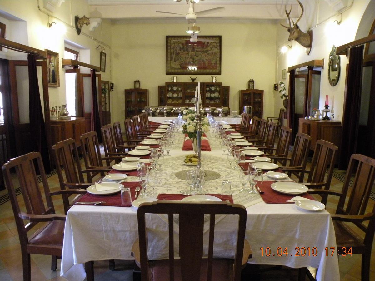 Bhanwar Vilas Palace Karauli Esterno foto