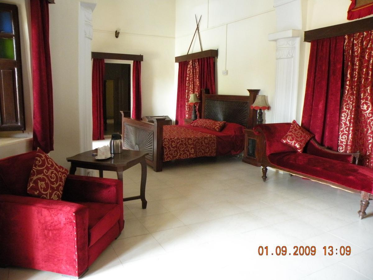 Bhanwar Vilas Palace Karauli Esterno foto